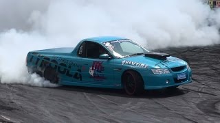 RUNAMUK AT TRIPLE CHALLENGE BURNOUTS SYDNEY DRAGWAY 12.12.2015