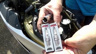 How To Fit Spark Plugs | Kawasaki ER6f / Ninja 650