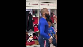 Lacazette pushes Pepe after he rubs his head