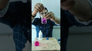 Phenolphthalein indicator is not working in Base | #shorts #shortsvideo #sjw #chemical #experiment