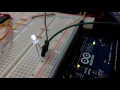 arduino 呼吸燈