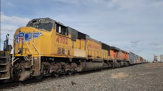 UP 7118 Leads the MGRNY-01 with an SD70M  and H2 DC units trailing third and fourth