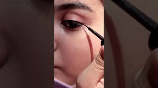 Trying different eyeliner styles✌️| Insha Warsi | #shorts #shortvideo #eyeliner #inshawarsi