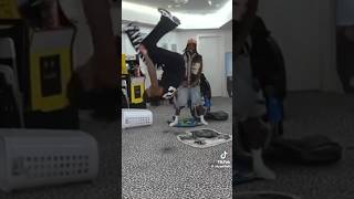 Kai Cenat \u0026 Duke Dennis Try To Do Chris Brown Front Flip Dance Move (Gone Wrong)😂