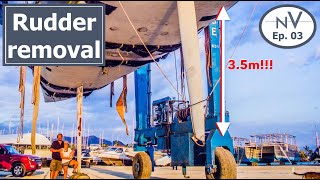 How we removed our giant carbon fiber rudder with a hydraulic jack! | Ep. 3