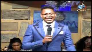 Prophet Lovy gives Exclusive Secrets on How to Walk with God at Prophetess Taryn's 2019 Encounter