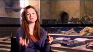 Harry Potter and the Deathly Hallows Part 2 - Interview Bonnie Wright HD