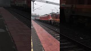 💥Mass Entry of Tri colour WAP-4 🚂🇮🇳🔥 #shorts #viral #short #indianrailways