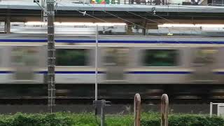 JR東日本E235系1000番台横クラF-25編成+横クラJ-04編成総武快速線快速千葉行き亀戸駅通過