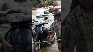 ដំណើរស្វែងរកទឹកជ្រោះ seeking waterfall