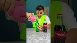 on halloween day an alien helped me open a Coca-Cola 🥤😅🤝👽 #halloween