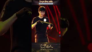 University student shows superb yo-yo skill | Amazing Chinese #shorts