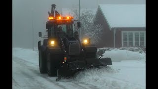 Huddig 1260B With Drivex Folding Plow 2018