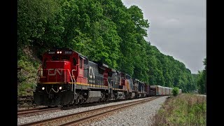 CN 2039 leads CSX Q353-19 - Smithton, PA