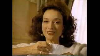 Nestlé Carnation Coffee-Mate Commercial featuring the late, great Dixie Carter (1993)
