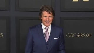 Tom Cruise debuts striking new look at Academy Awards luncheon