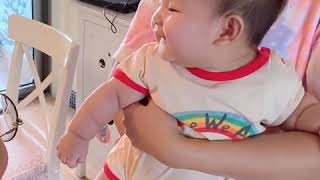 How to make baby hahaha？如何逗小月齡寶寶笑出聲