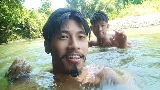 3 Minutes Under Water Challenge|| Mr Wang Vlogs