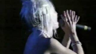 Transvision vamp - Baby I don't care (Live, Hultsfred, 1991)