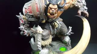 Grommash hellscream statue from Blizzard