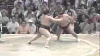 Asashoryu vs Kyokushuzan 1 nagoya 2003