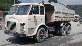 FNM D11.000; Fiat 180 e outros caminhões  - (Truck in Brazil)