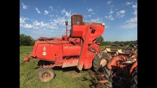 Case 660 Combine Sold on Macon, MO Auction Saturday