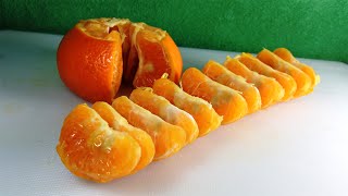 How To Peel An Orange *Mandarin* Fast \u0026 In The Right Way