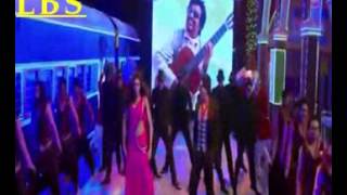 Lungi Dance  Chennai Express 2013   Honey Singh  Shahrukh Khan  Deepika medium