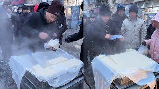 Selling tofu on the street on January 27