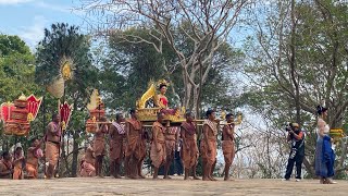 ขบวนแห่งานขึ้นเขาพนมรุ้ง จังหวัดบุรีรัมย์