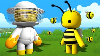 I Found a Secret BEEKEEPER Costume in Wobbly Life!