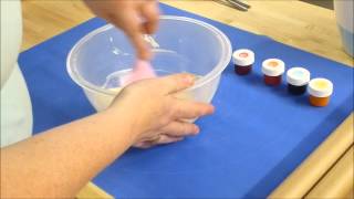 Colouring and Moulding Chocolate Using Silicone Bakeware Moulds