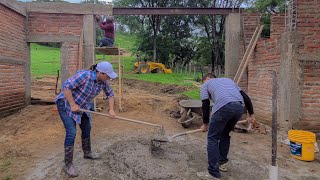 Convirtiéndonos en Albañiles: Un Día de Trabajo y Comida en el Campo