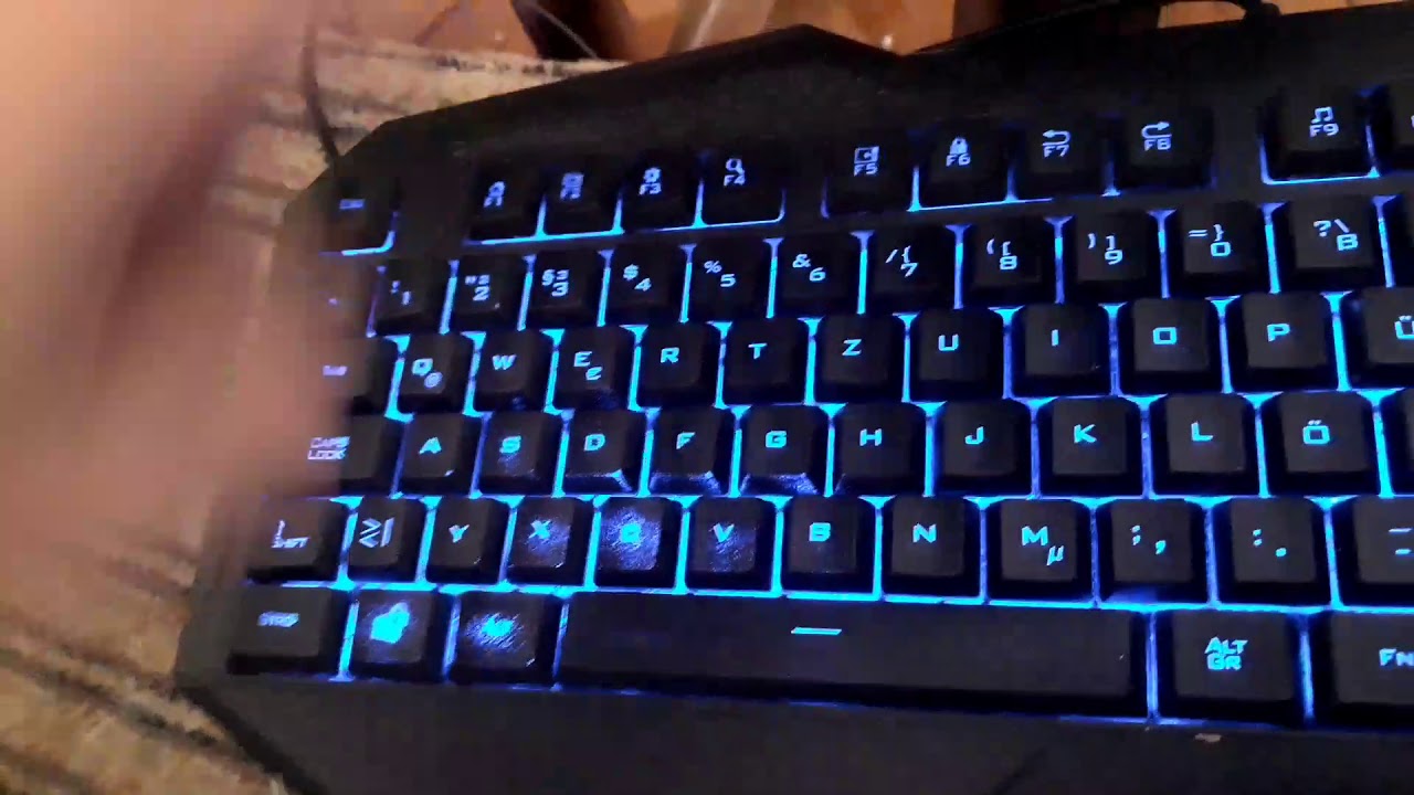 How To Press R On The Keyboard Part 3 Youtube