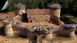 Château fort médiéval de Guedelon de 1997 à nos jours , construction comme dans le temps