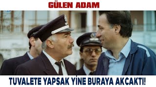 Gülen Adam Türk Filmi | Tuvalete Yapsaydım Yine Buraya Akacaktı! | Kemal Sunal Filmleri