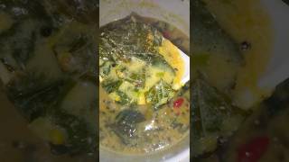 ചീര കിട്ടുമ്പോ ഇങ്ങനെ ഉണ്ടാക്കിനോക്കണേ #spinachcurry #healthyrecipe #peeling #alluarjun #viralsong