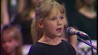 Born to sing! Lenna Kuurmaa aged 4.