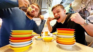 Kdo sežere víc running sushi? Challenge! | Tary vs. Jura