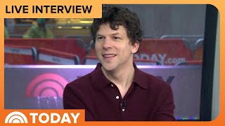 Jesse Eisenberg Talks ‘Now Your See Me’ 3, Louvre Heist, More