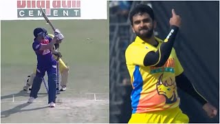 Oh My Kadavule Fame Ashok Selvan Clean Bowled The Bengal Tigers Captain Joy With A Magical Delivery