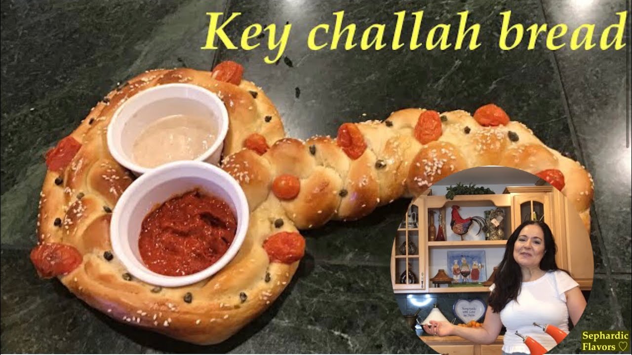 How To Make A Key Challah - Baking Shlissel Challah By Sephardic ...