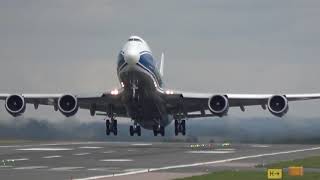 Jumbo Jet Take Off  - Short Video Clip