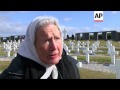 Argentine activits visit Falkland graves