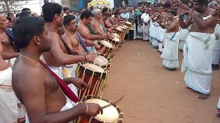 KUZHAL PATTU LEADS BY PADMA SHRI PERUVANAM KUTTAN MARAR