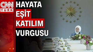 Emine Erdoğan engelli çocukların ailesiyle buluştu