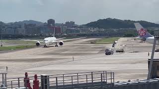 2023.8.22 台北松山機場 長榮航空 BR3812 Boeing 787-10 B-17812 TPE-TSA 10跑道降落