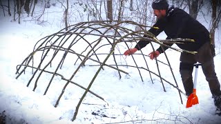 Building a Bushcraft Survival Shelter | Winter Camping | Bushcraft Shelter