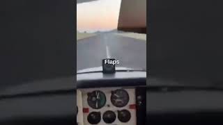 Pilot puts Landing Gear up instead of FLAPS #shorts